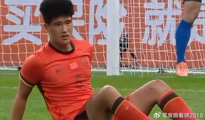 山东泰山迎战大连英博遭遇双核伤停