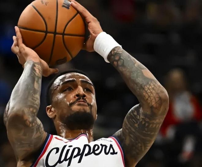 快船力克勇士终结常规赛 柯林斯爆发博格丹高效