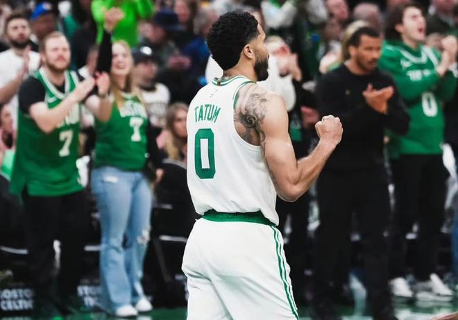 凯尔特人双探花复出率队狂胜32分 系列赛提前告