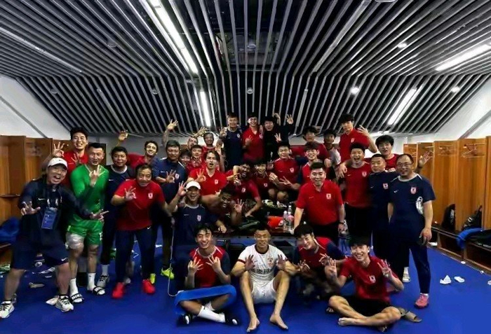 长春亚泰客场掀翻佛山南狮 三连胜创中甲历史