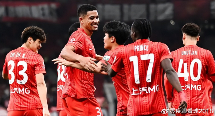 刘祝润爆发助海港4-0大胜武汉三镇